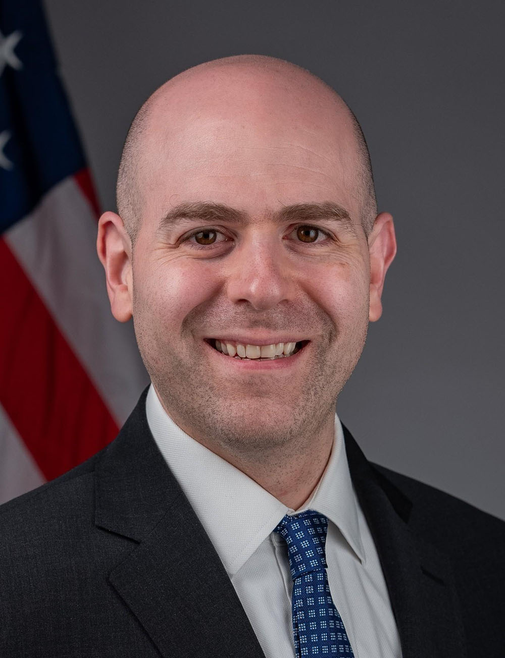 スティーブン・ミラン氏の顔写真