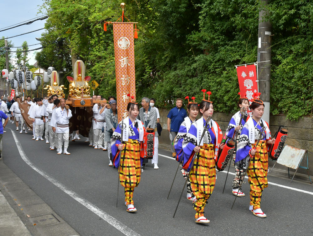お祭り風景全景